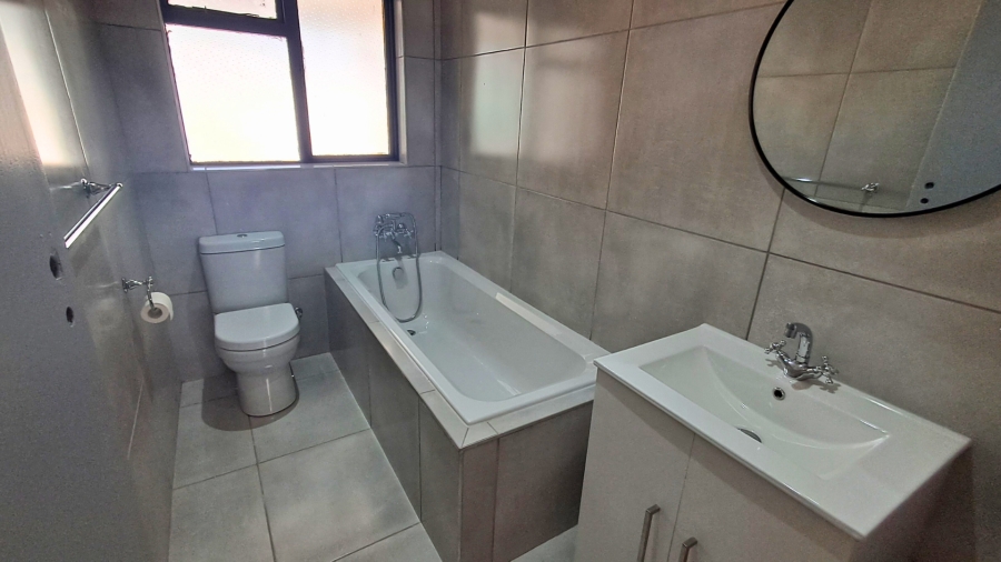 To Let 3 Bedroom Property for Rent in Ruwari Western Cape